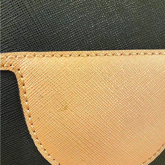 Karl Lagerfeld Paris Black Purr Tote - Picture 4 of 5